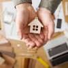 Los Habitantes del Noroeste de Chicago Podrían Beneficiarse de Préstamos con Garantía Hipotecaria a Bajo Interés