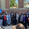 El Alcalde Johnson Anuncia Planes para Reabrir la Clínica de Salud Mental Roseland